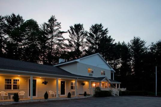 غلين Golden Apple Inn المظهر الخارجي الصورة
